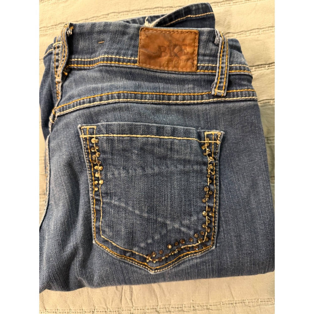 BKE Harper Bootcut Jeans Womens 31R Medium Wash Studded Pockets Denim